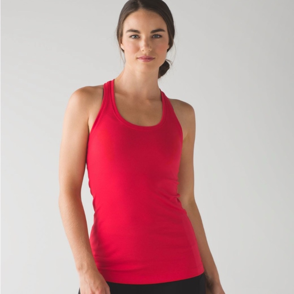 Lululemon Cool Racerback Size 4 in True Red